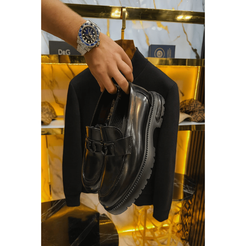 طقم الهيبة السوداء الرجالي – جاكيت + بنطال + حذاء بإطلالة فاخرة